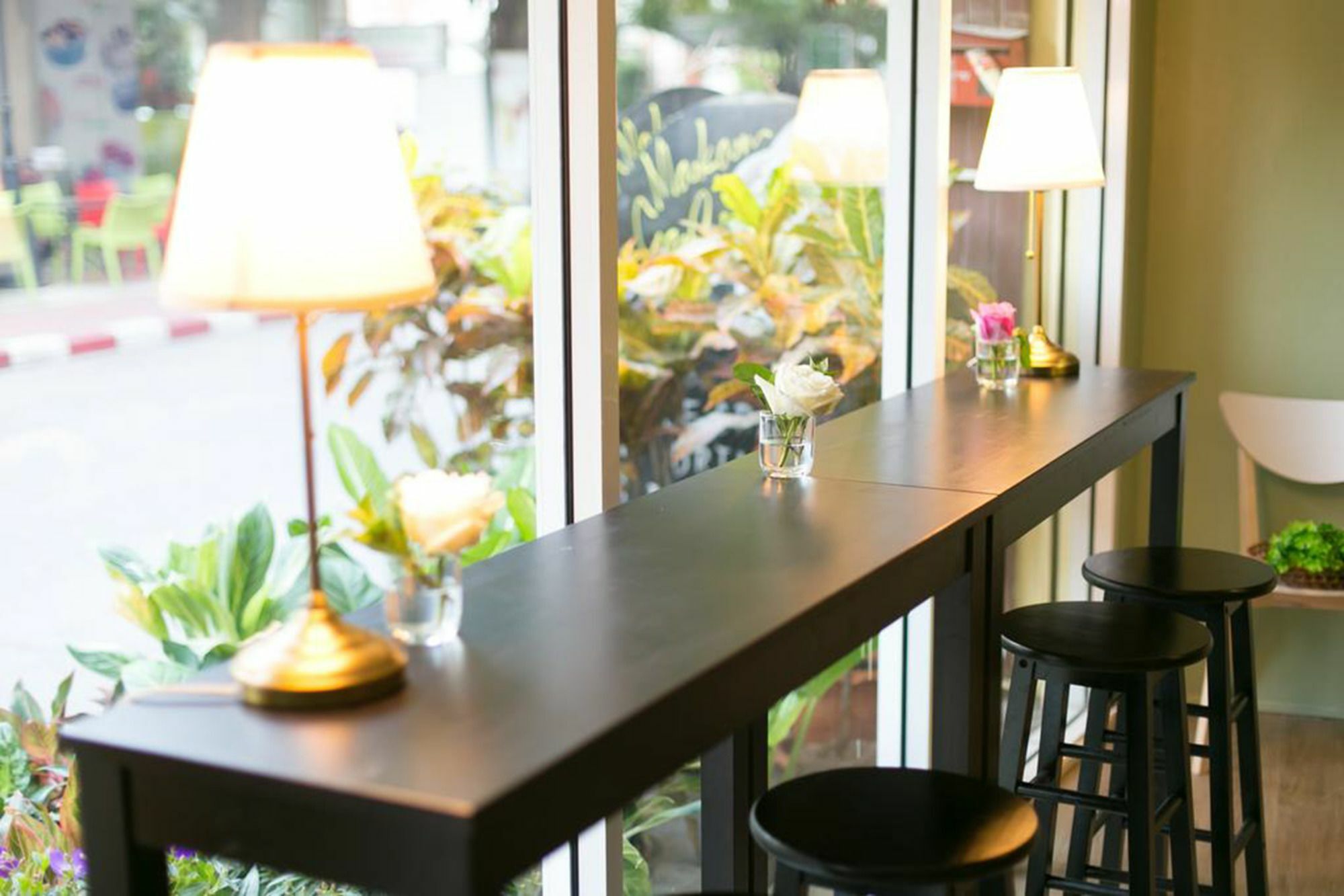 Folk Poshtel Silom Bed & Breakfast Bangkok Eksteriør bilde