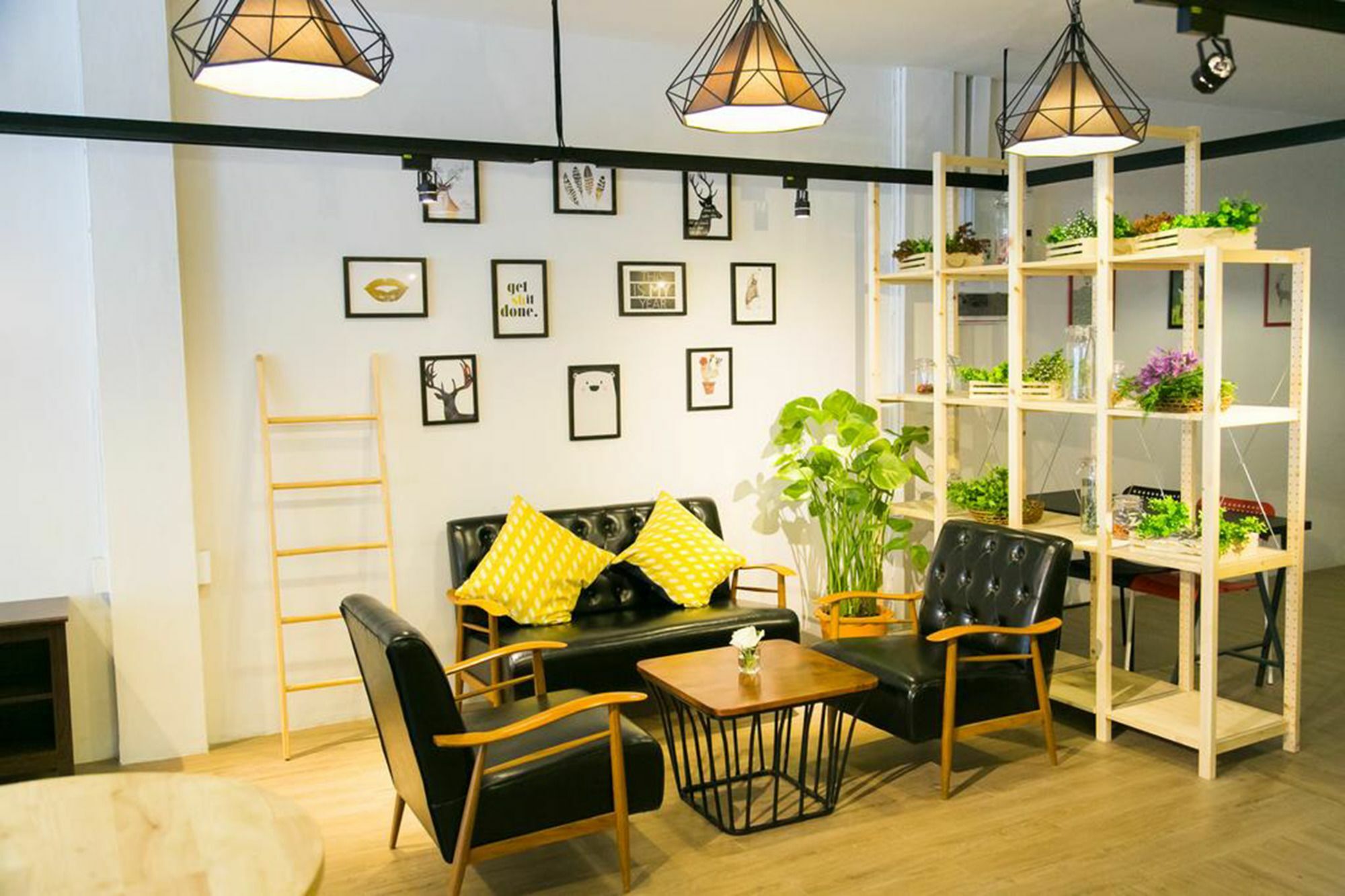 Folk Poshtel Silom Bed & Breakfast Bangkok Eksteriør bilde